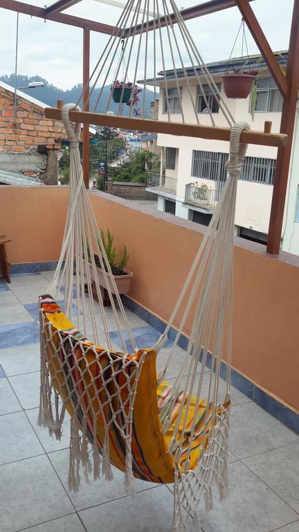 Hotel Cuencano Hogar Екстериор снимка